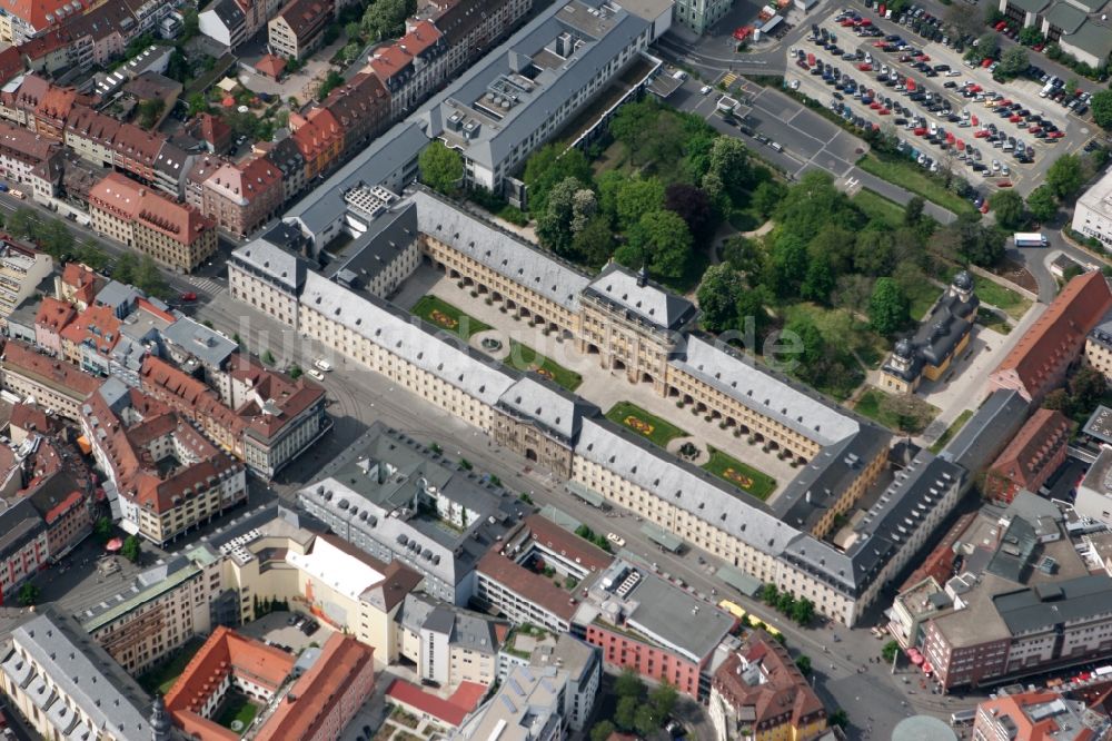 Würzburg aus der Vogelperspektive: Altes historisches Krankenhaus in Würzburg im Bundesland Bayern