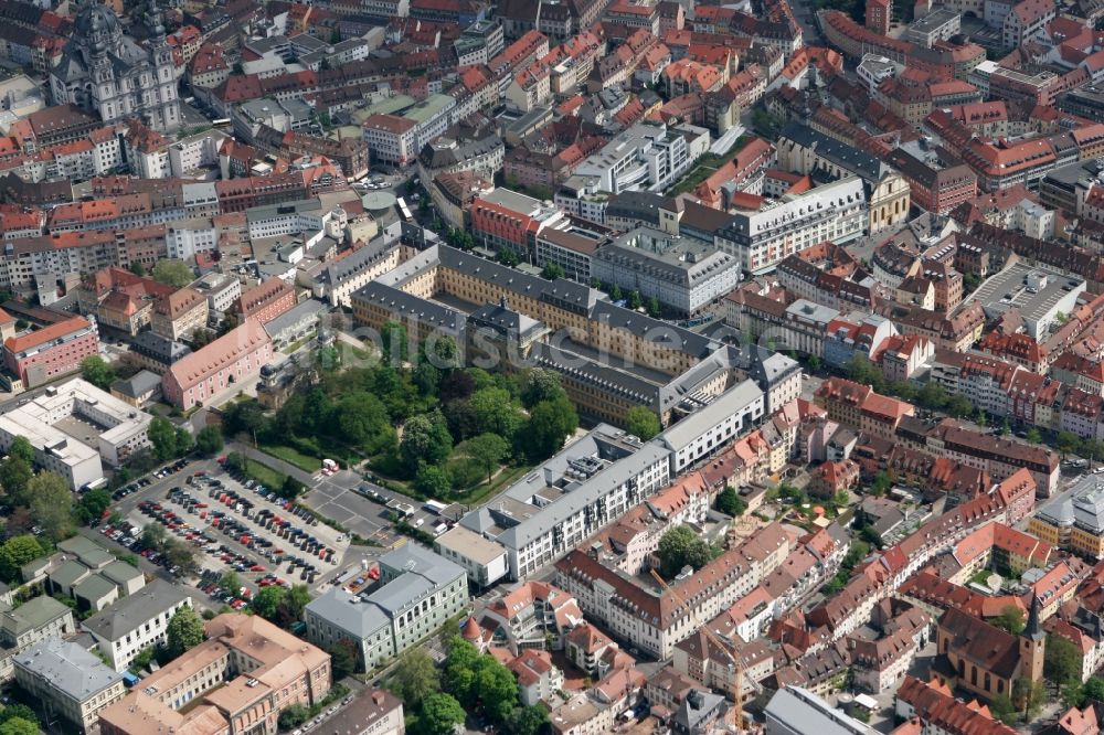 Luftaufnahme Würzburg - Altes historisches Krankenhaus in Würzburg im Bundesland Bayern