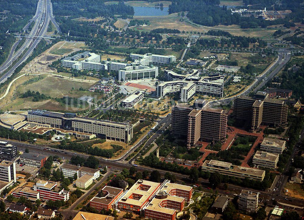 Luftaufnahme Bonn - Altes Regierungsviertel in Bonn