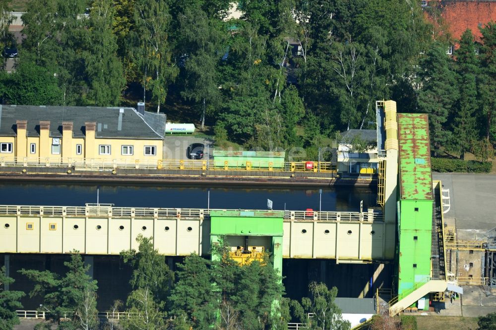 Luftaufnahme Rothensee - Altes Schiffshebewerk Rothensee am Elbe-Havel-Kanal am Wasserstraßenkreuz MD bei Rothensee in Sachsen-Anhalt