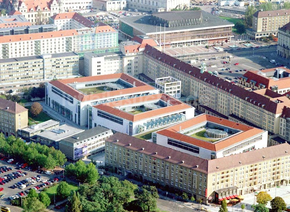 Dresden von oben - Altmarkt - Center in der Dresdner Innenstadt. 11.10.2002 Altmarkt-Galerie der ECE in der Dresdner Innenstadt.