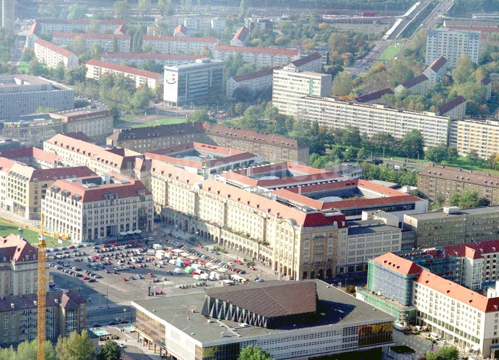 Dresden von oben - Altmarkt - Center in der Dresdner Innenstadt. Altmarkt - Galerie der ECE in der Dresdner Innenstadt. 11.10.2002