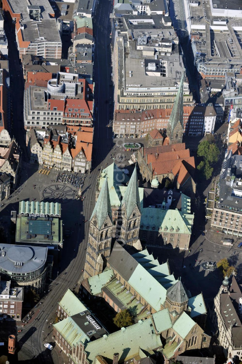 Luftbild Bremen - Altstadt von Bremen mit Marktplatz, Dom, Liebfrauenkirche und Bremischer Bürgschaft