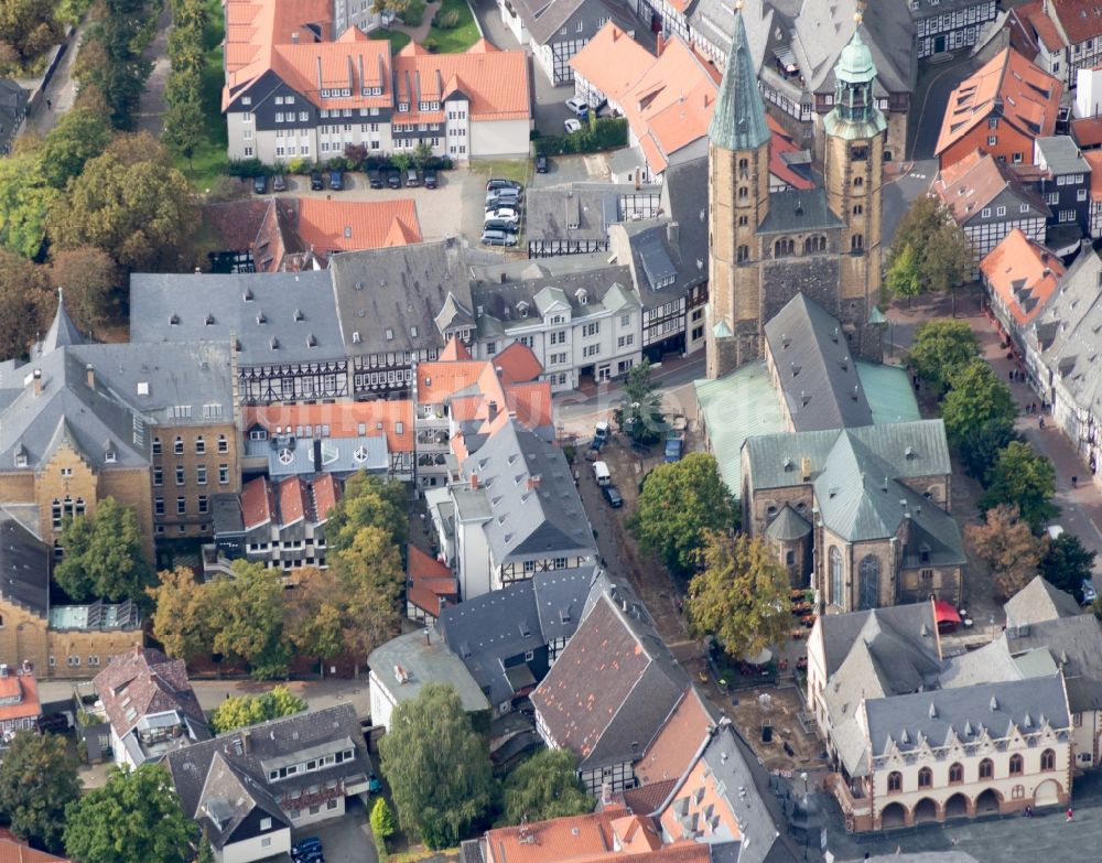 Goslar von oben - Altstadt von Goslar im Bundesland Niedersachsen