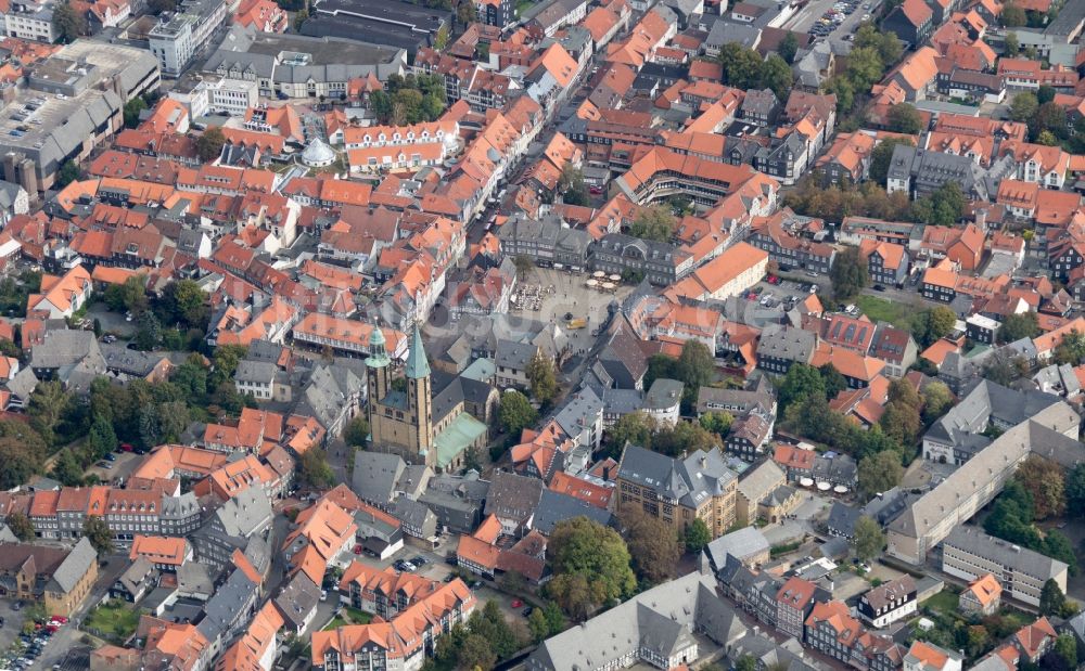 Goslar von oben - Altstadt von Goslar im Bundesland Niedersachsen