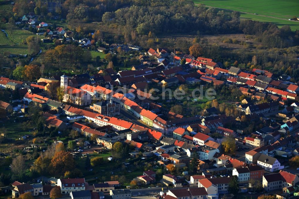 Liebenwalde aus der Vogelperspektive: Altstadt und historischer Ortskern in Liebenwalde im Bundesland Brandenburg