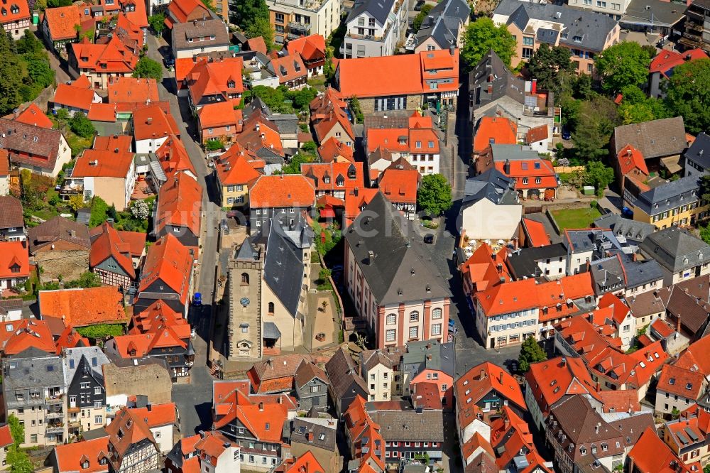 Kronberg im Taunus aus der Vogelperspektive: Altstadt in Kronberg im Taunus im Bundesland Hessen