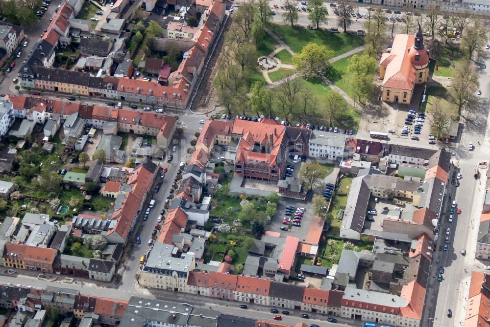 Neuruppin von oben - Altstadt von Neuruppin im Bundesland Brandenburg