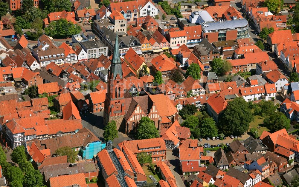 Nienburg von oben - Altstadt von Nienburg im Bundesland Niedersachsen