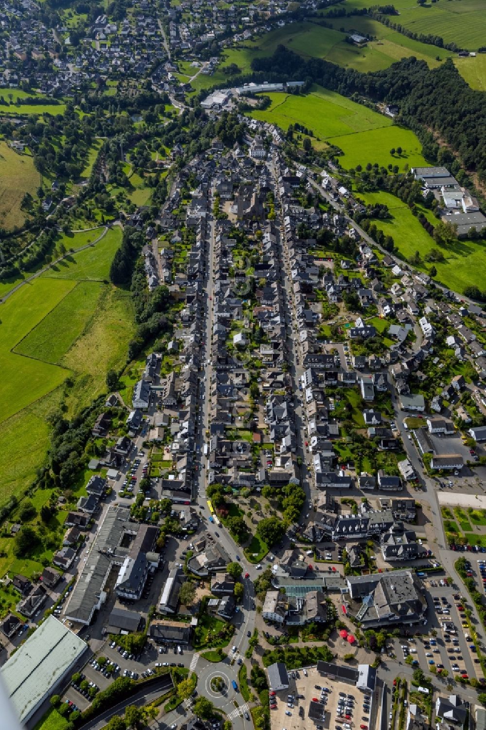 Luftaufnahme Schmallenberg - Altstadt von Schmallenberg im Bundesland Nordrhein-Westfalen