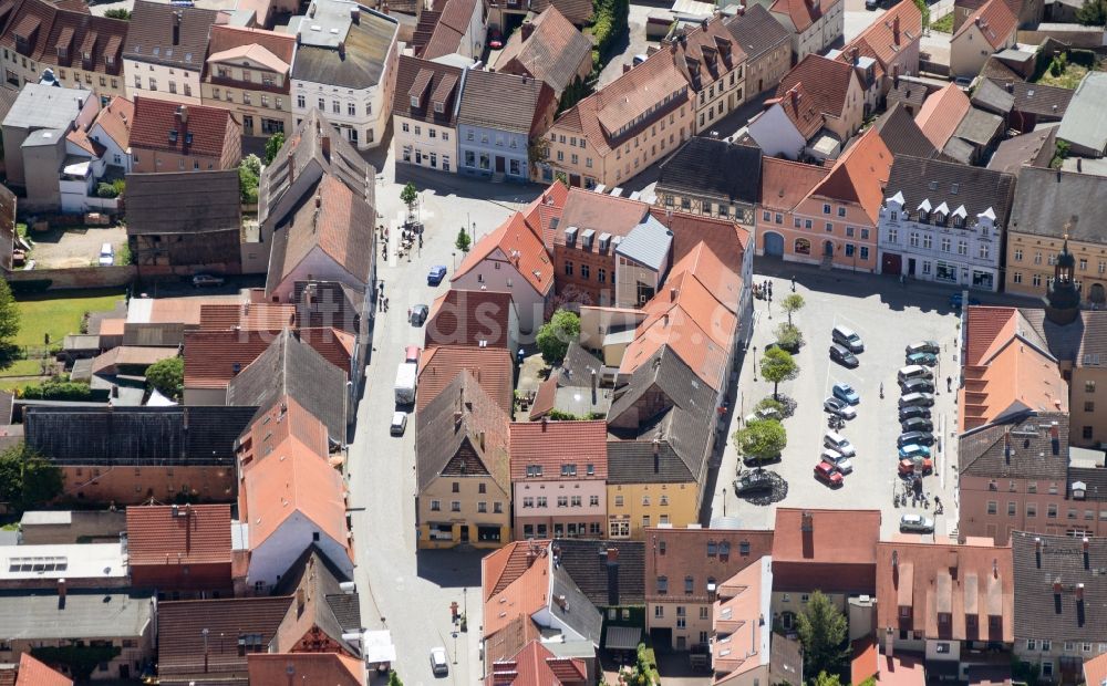 Luftaufnahme Bad Belzig - Altstadtbereich und Innenstadtzentrum in Bad Belzig im Bundesland Brandenburg, Deutschland