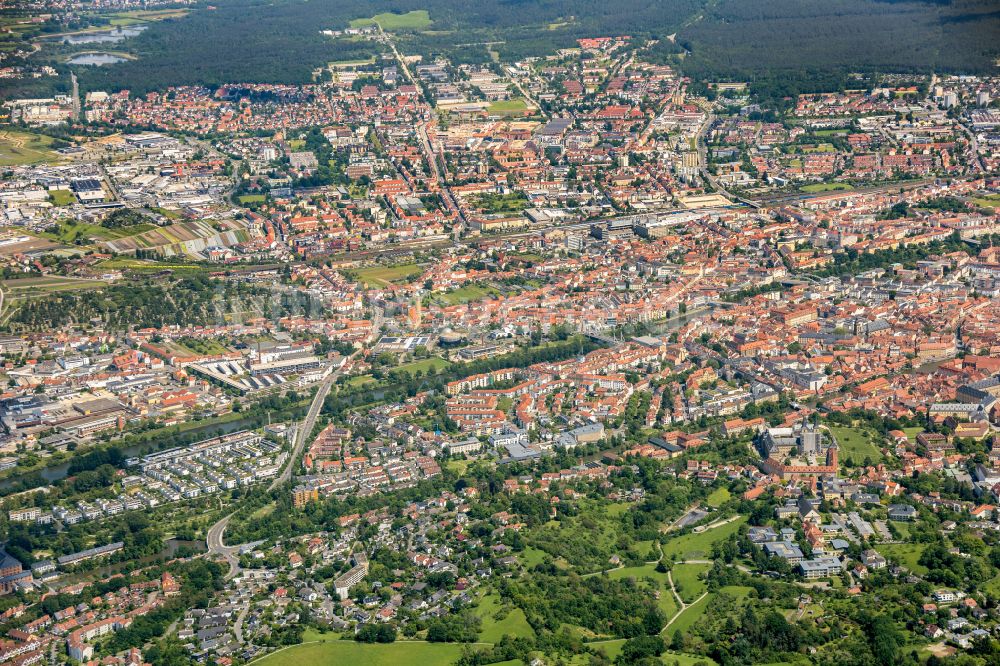 Luftbild Bamberg - Altstadtbereich und Innenstadtzentrum in Bamberg im Bundesland Bayern, Deutschland
