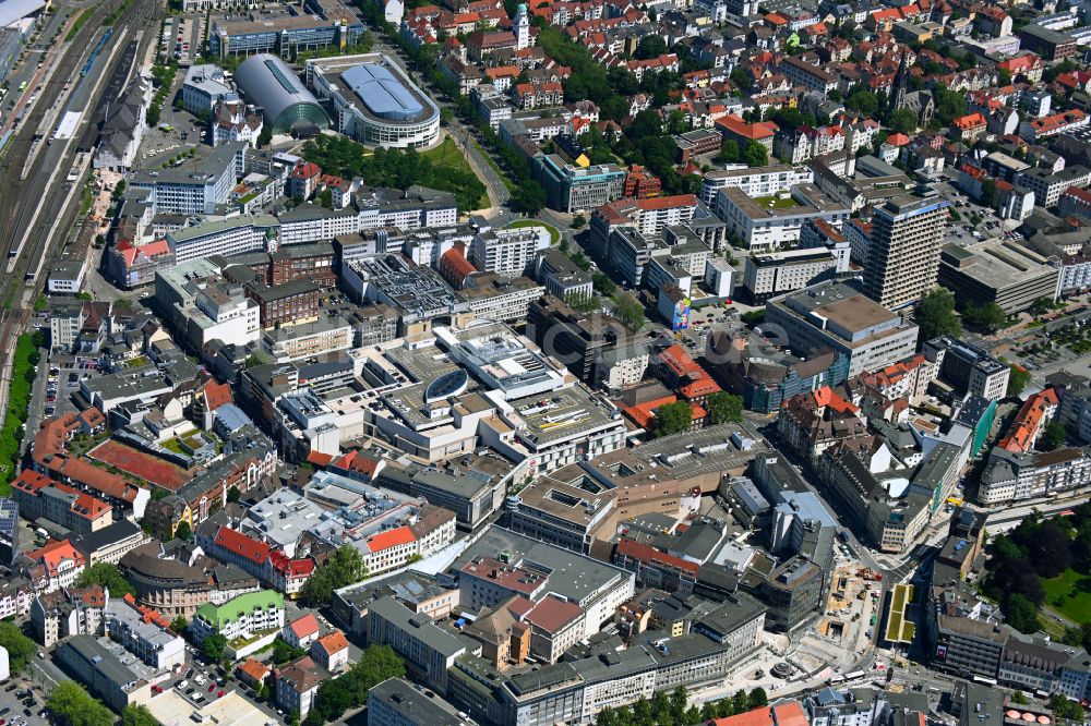 Bielefeld aus der Vogelperspektive: Altstadtbereich und Innenstadtzentrum in Bielefeld im Bundesland Nordrhein-Westfalen, Deutschland