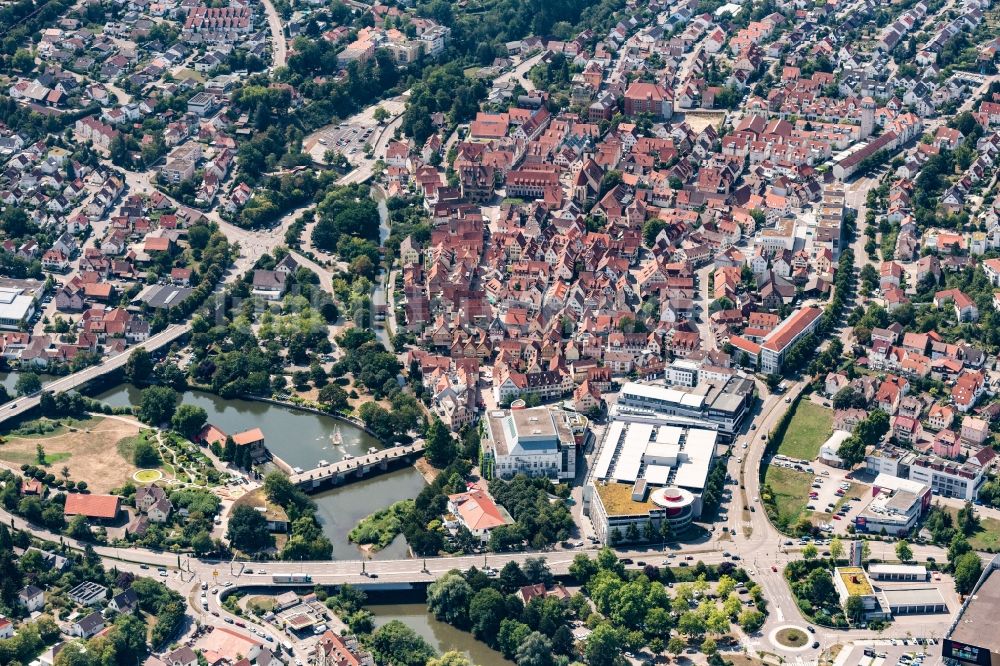 Luftaufnahme Bietigheim-Bissingen - Altstadtbereich und Innenstadtzentrum in Bietigheim-Bissingen im Bundesland Baden-Württemberg, Deutschland