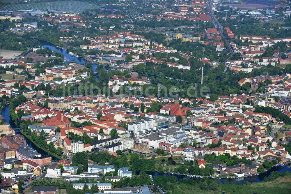 Brandenburg an der Havel von oben - Altstadtbereich und Innenstadtzentrum in Brandenburg an der Havel im Bundesland Brandenburg