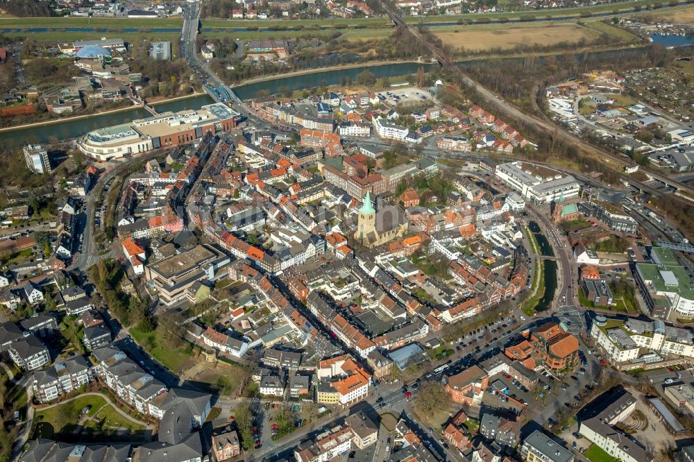 Dorsten aus der Vogelperspektive: Altstadtbereich und Innenstadtzentrum in Dorsten im Bundesland Nordrhein-Westfalen