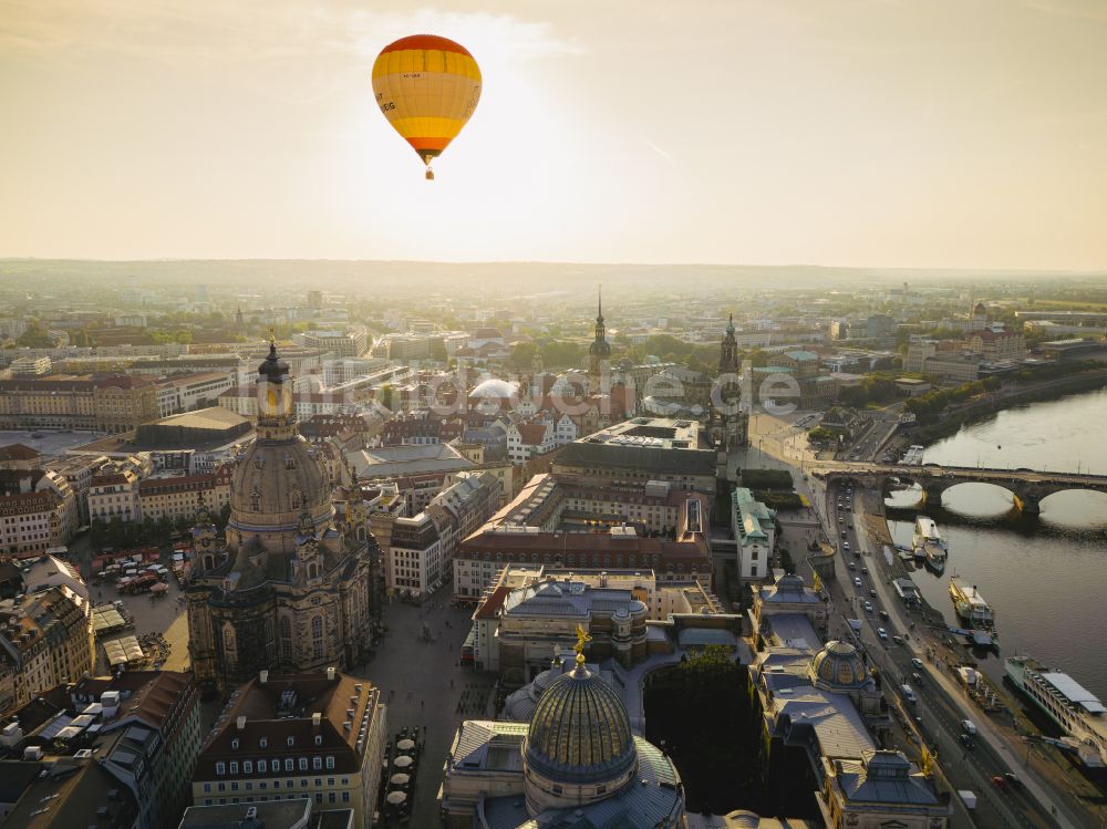 Luftbild Dresden - Altstadtbereich und Innenstadtzentrum in Dresden im Bundesland Sachsen, Deutschland