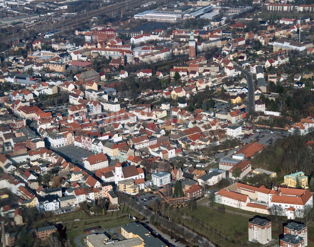 Finsterwalde aus der Vogelperspektive: Altstadtbereich und Innenstadtzentrum in Finsterwalde im Bundesland Brandenburg, Deutschland