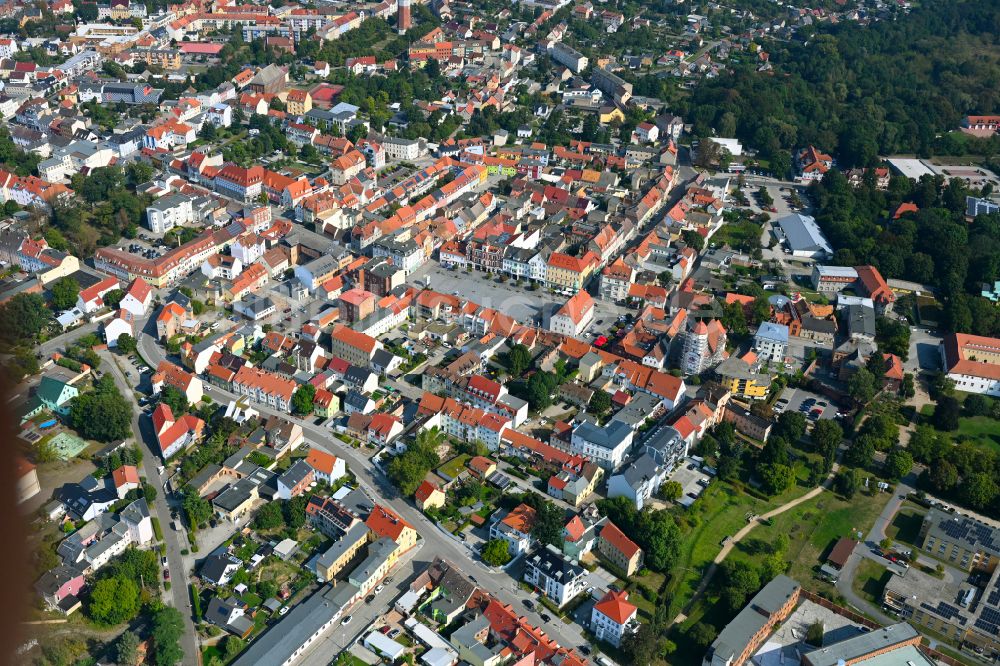 Finsterwalde aus der Vogelperspektive: Altstadtbereich und Innenstadtzentrum in Finsterwalde im Bundesland Brandenburg, Deutschland