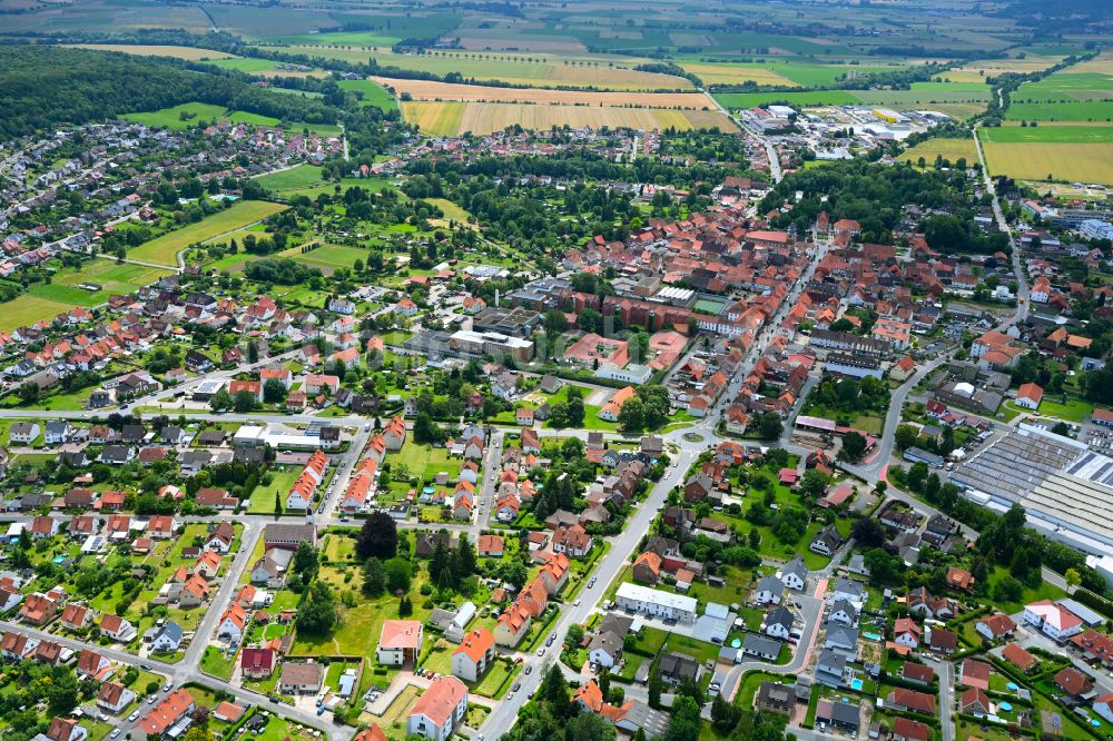 Fredelsloh aus der Vogelperspektive: Altstadtbereich und Innenstadtzentrum in Fredelsloh im Bundesland Niedersachsen, Deutschland