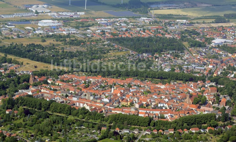 Gardelegen aus der Vogelperspektive: Altstadtbereich und Innenstadtzentrum in Gardelegen im Bundesland Sachsen-Anhalt