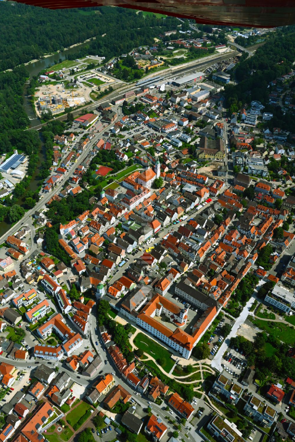 Luftaufnahme Günzburg - Altstadtbereich und Innenstadtzentrum in Günzburg im Bundesland Bayern, Deutschland