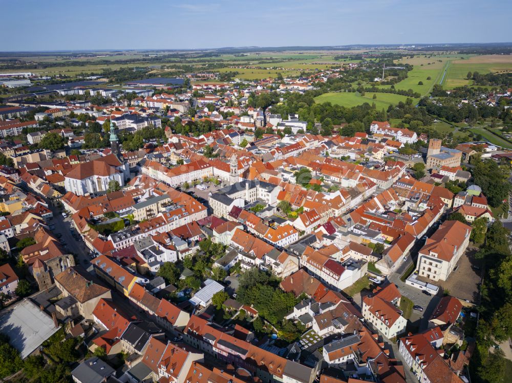 Großenhain aus der Vogelperspektive: Altstadtbereich und Innenstadtzentrum in Großenhain im Bundesland Sachsen, Deutschland