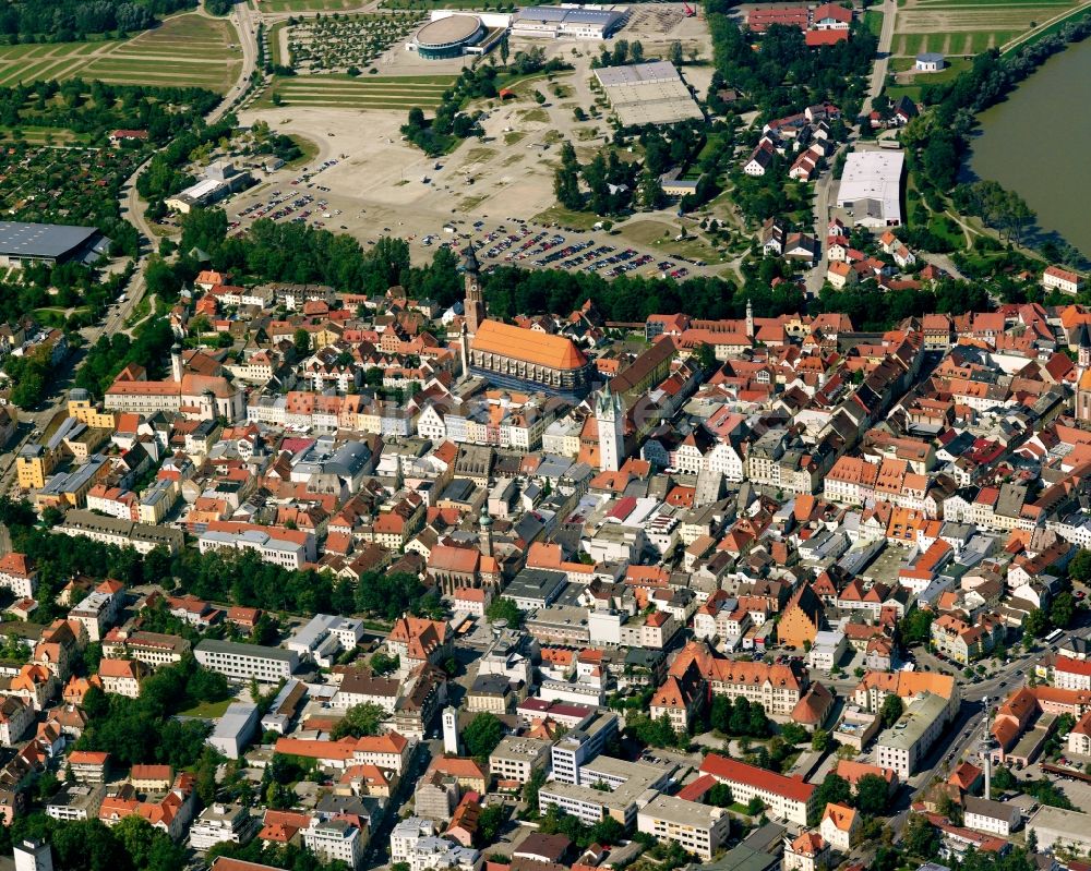 Gstütt aus der Vogelperspektive: Altstadtbereich und Innenstadtzentrum in Gstütt im Bundesland Bayern, Deutschland