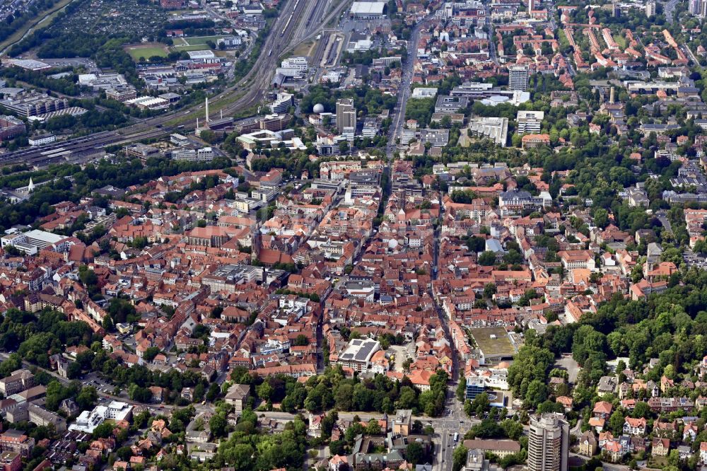 Luftbild Göttingen - Altstadtbereich und Innenstadtzentrum in Göttingen im Bundesland Niedersachsen