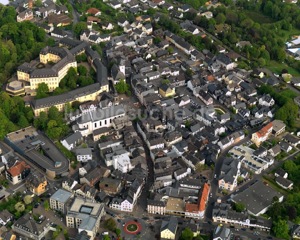 Hachenburg von oben - Altstadtbereich und Innenstadtzentrum in Hachenburg im Bundesland Rheinland-Pfalz