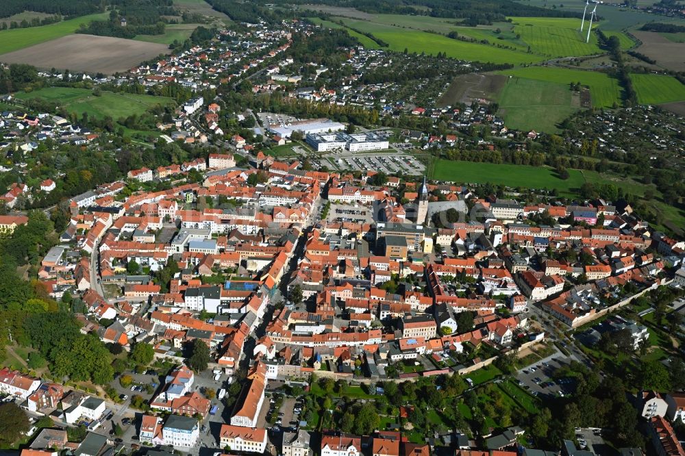 Haldensleben aus der Vogelperspektive: Altstadtbereich und Innenstadtzentrum in Haldensleben im Bundesland Sachsen-Anhalt, Deutschland