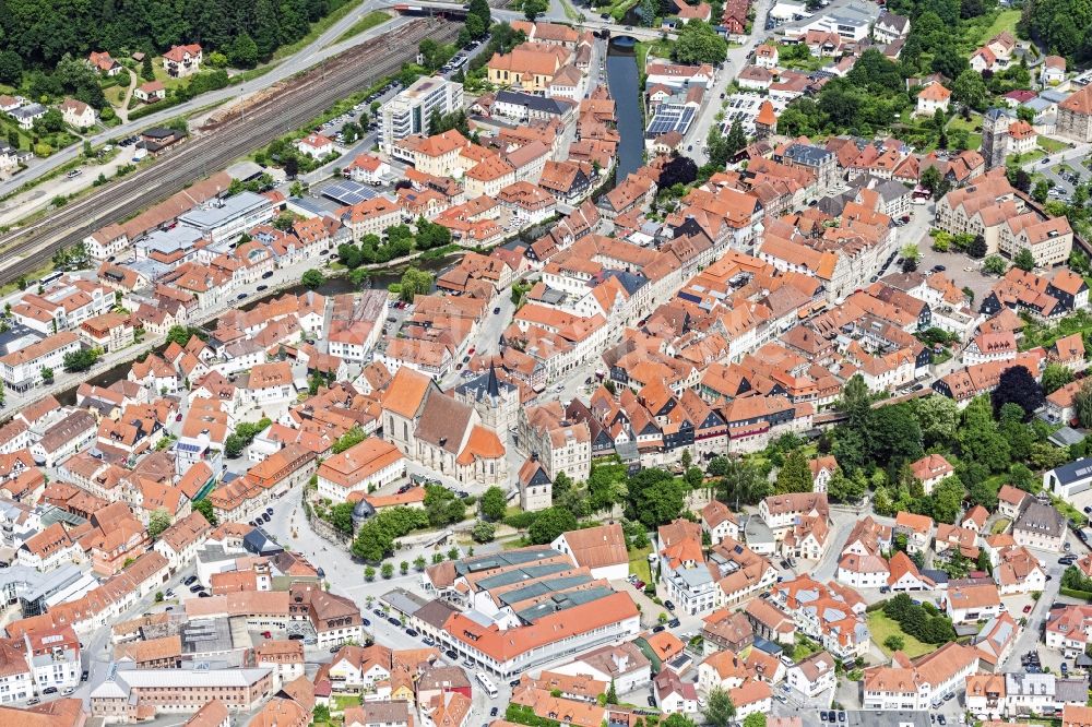 Kronach aus der Vogelperspektive: Altstadtbereich und Innenstadtzentrum in Kronach im Bundesland Bayern, Deutschland