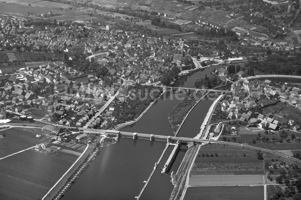 Luftaufnahme Lauffen am Neckar - Altstadtbereich und Innenstadtzentrum in Lauffen am Neckar im Bundesland Baden-Württemberg, Deutschland