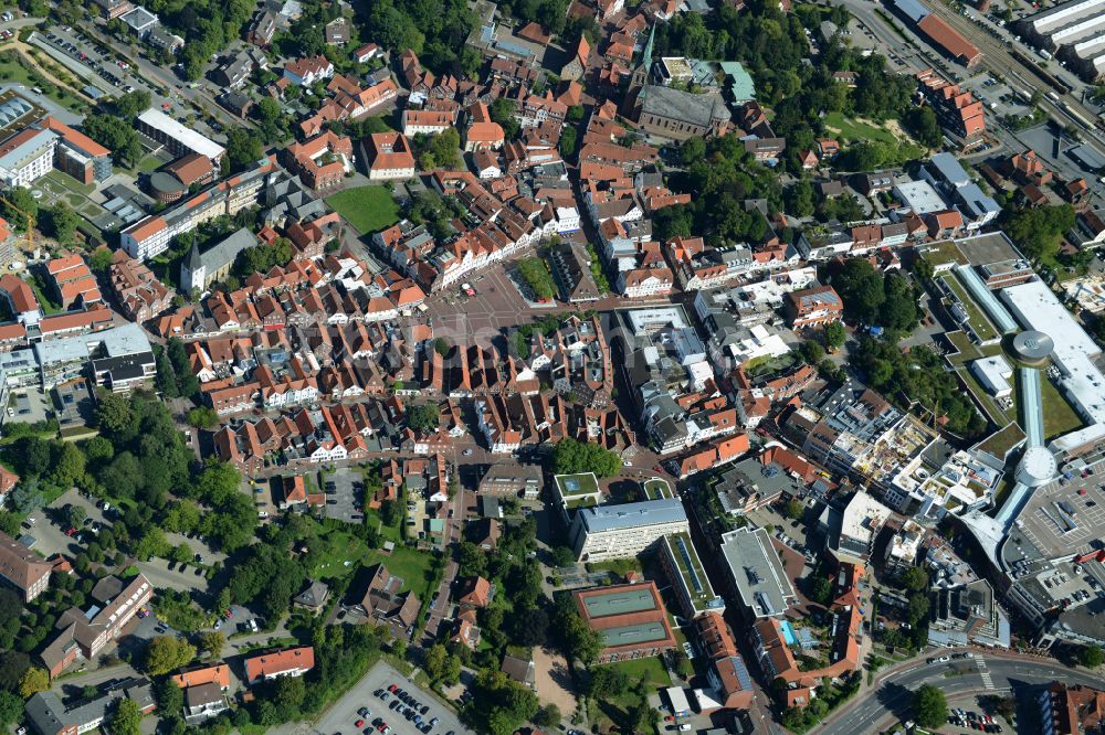 Lingen (Ems) von oben - Altstadtbereich und Innenstadtzentrum in Lingen (Ems) im Bundesland Niedersachsen, Deutschland