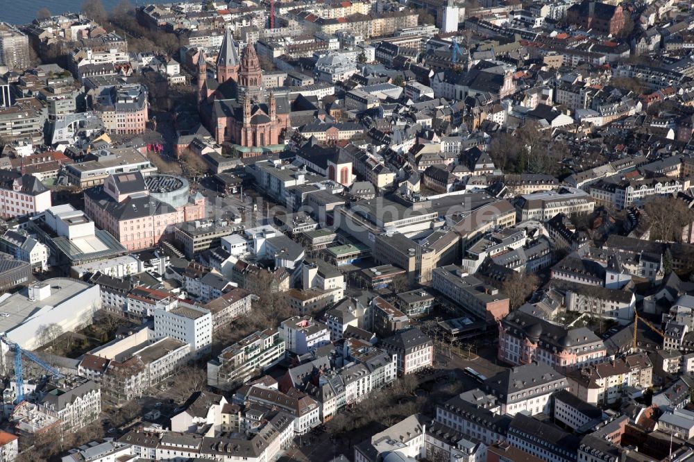 Luftbild Mainz - Altstadtbereich und Innenstadtzentrum in Mainz im Bundesland Rheinland-Pfalz, Deutschland