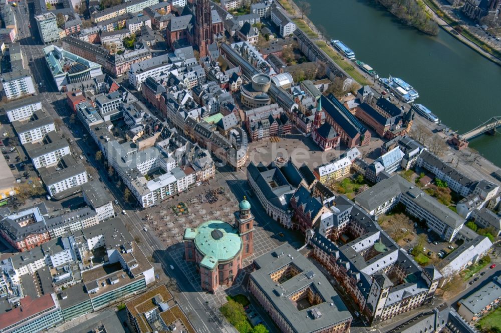 Luftbild Frankfurt am Main - Altstadtbereich und Innenstadtzentrum am Markt in Frankfurt am Main im Bundesland Hessen, Deutschland