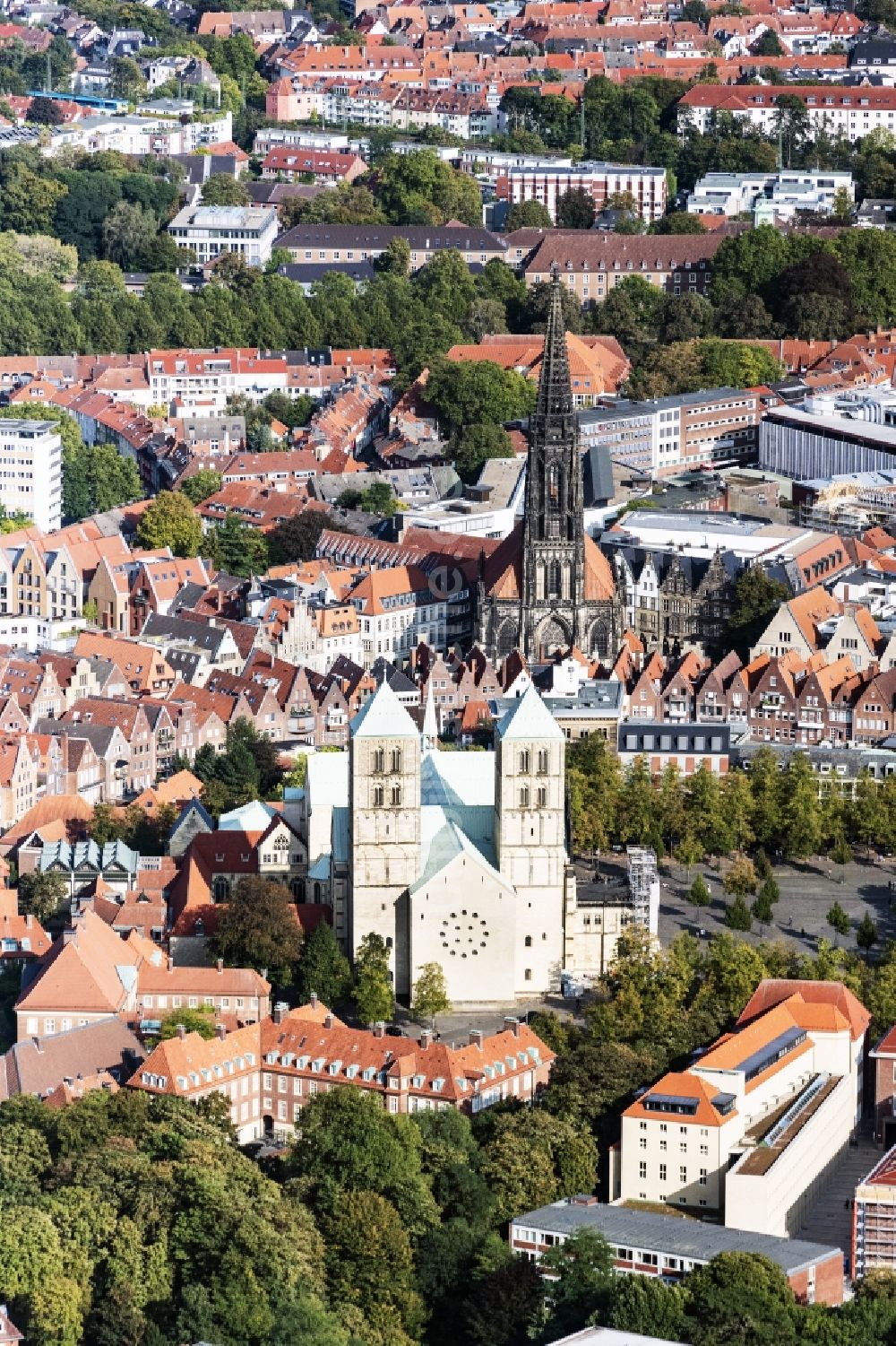 Münster aus der Vogelperspektive: Altstadtbereich und Innenstadtzentrum in Münster im Bundesland Nordrhein-Westfalen, Deutschland