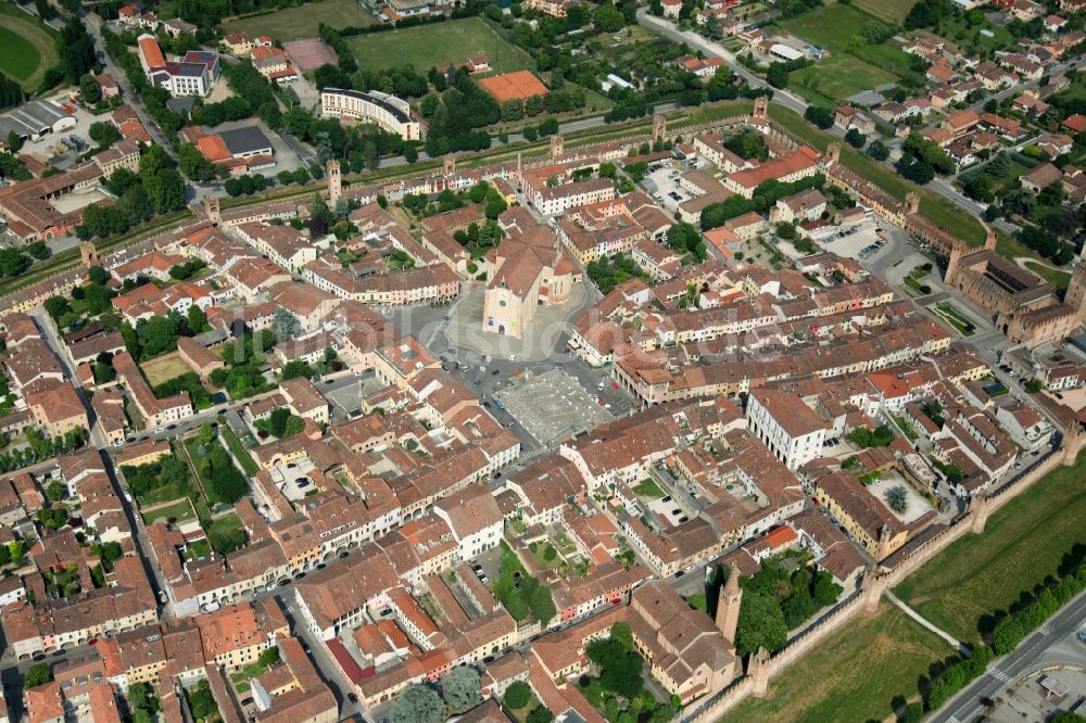 Luftbild Montagnana - Altstadtbereich und Innenstadtzentrum in Montagnana in Venetien, Italien