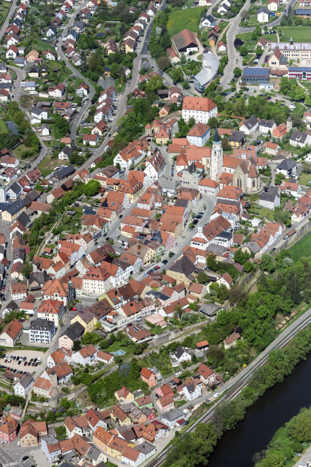 Luftaufnahme Nabburg - Altstadtbereich und Innenstadtzentrum in Nabburg im Bundesland Bayern, Deutschland