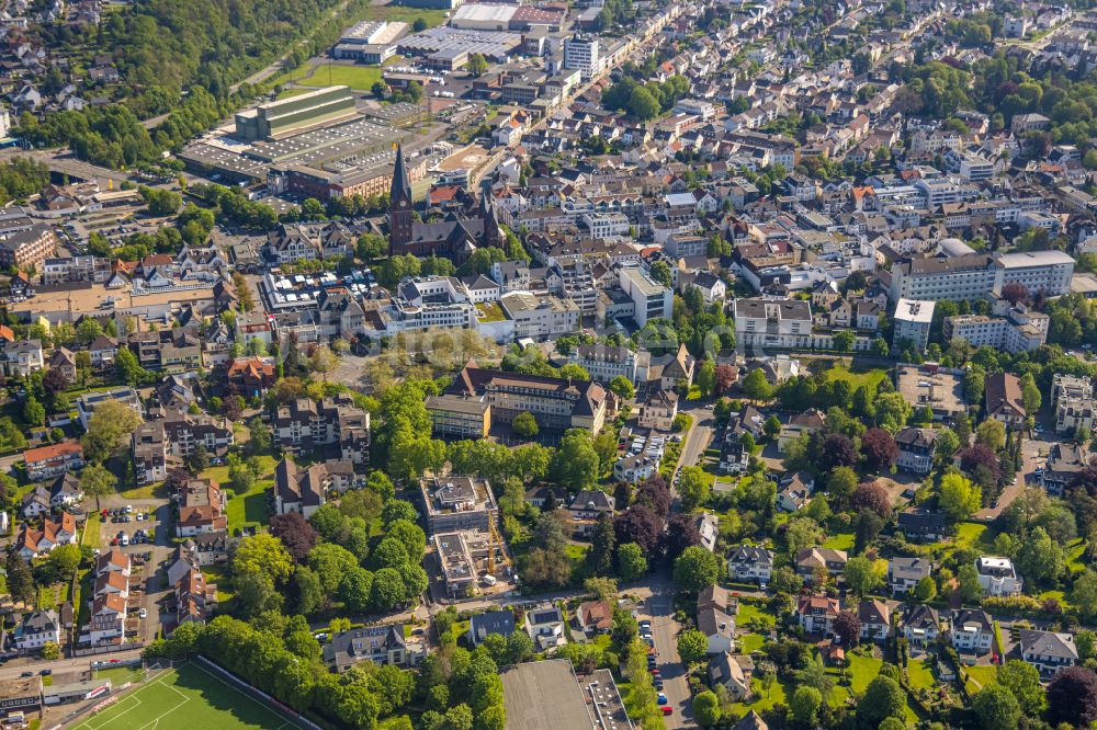 Neheim von oben - Altstadtbereich und Innenstadtzentrum in Neheim im Bundesland Nordrhein-Westfalen, Deutschland