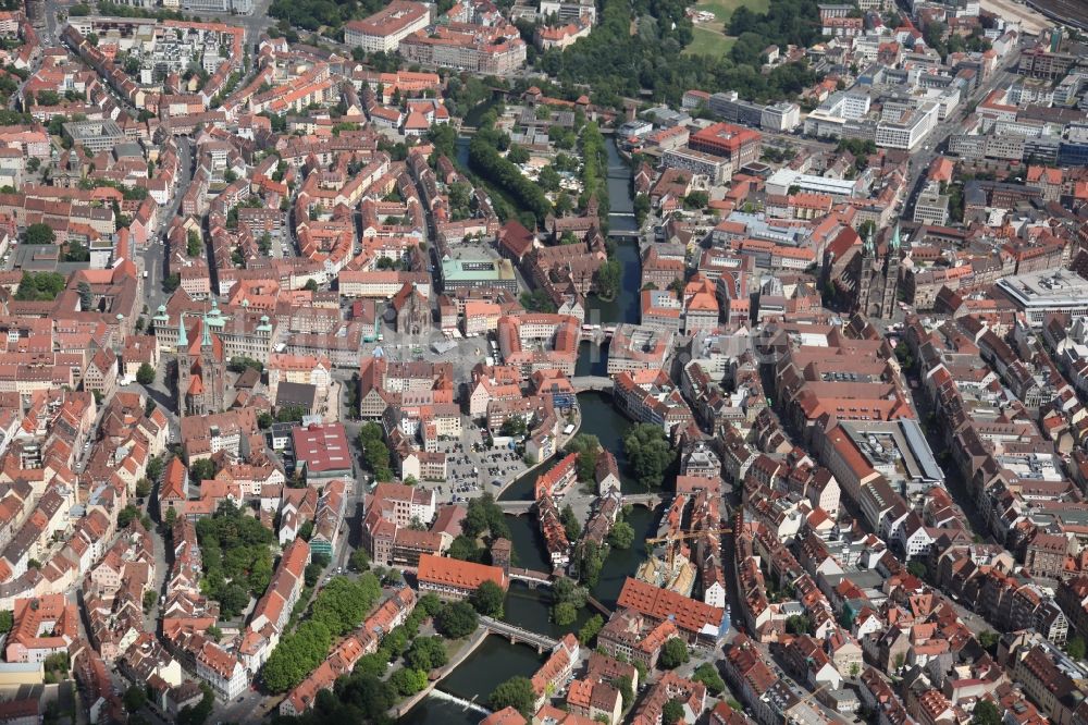 Luftaufnahme Nürnberg - Altstadtbereich und Innenstadtzentrum in Nürnberg im Bundesland Bayern