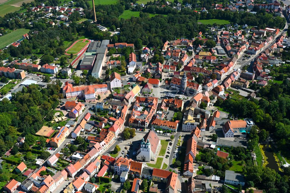 Pegau aus der Vogelperspektive: Altstadtbereich und Innenstadtzentrum in Pegau im Bundesland Sachsen, Deutschland