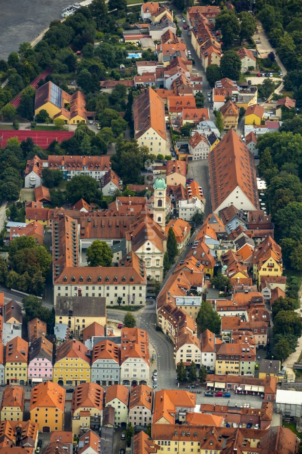 Regensburg von oben - Altstadtbereich und Innenstadtzentrum in Regensburg im Bundesland Bayern