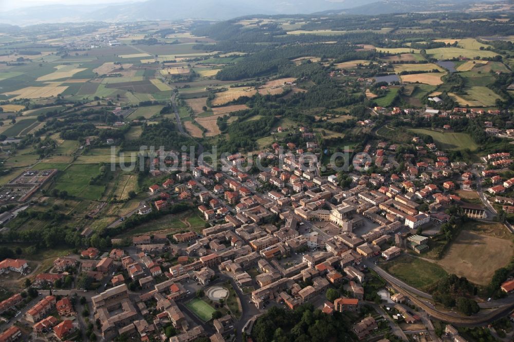 Luftaufnahme San Lorenzo Nuovo - Altstadtbereich und Innenstadtzentrum von San Lorenzo Nuovo in Italien