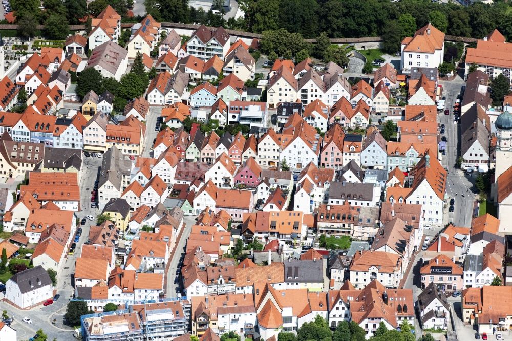 Schongau aus der Vogelperspektive: Altstadtbereich und Innenstadtzentrum in Schongau im Bundesland Bayern, Deutschland