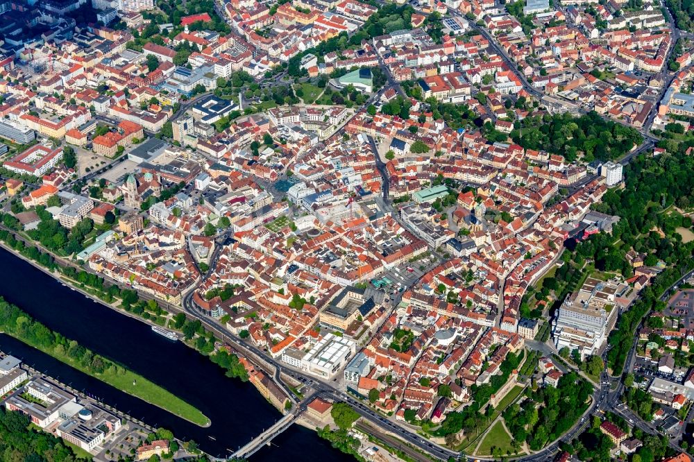 Luftbild Schweinfurt - Altstadtbereich und Innenstadtzentrum in Schweinfurt im Bundesland Bayern, Deutschland