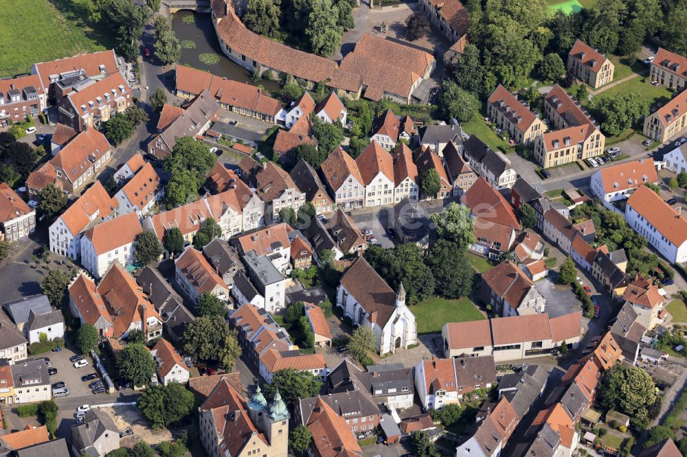 Steinfurt von oben - Altstadtbereich und Innenstadtzentrum in Steinfurt im Bundesland Nordrhein-Westfalen, Deutschland