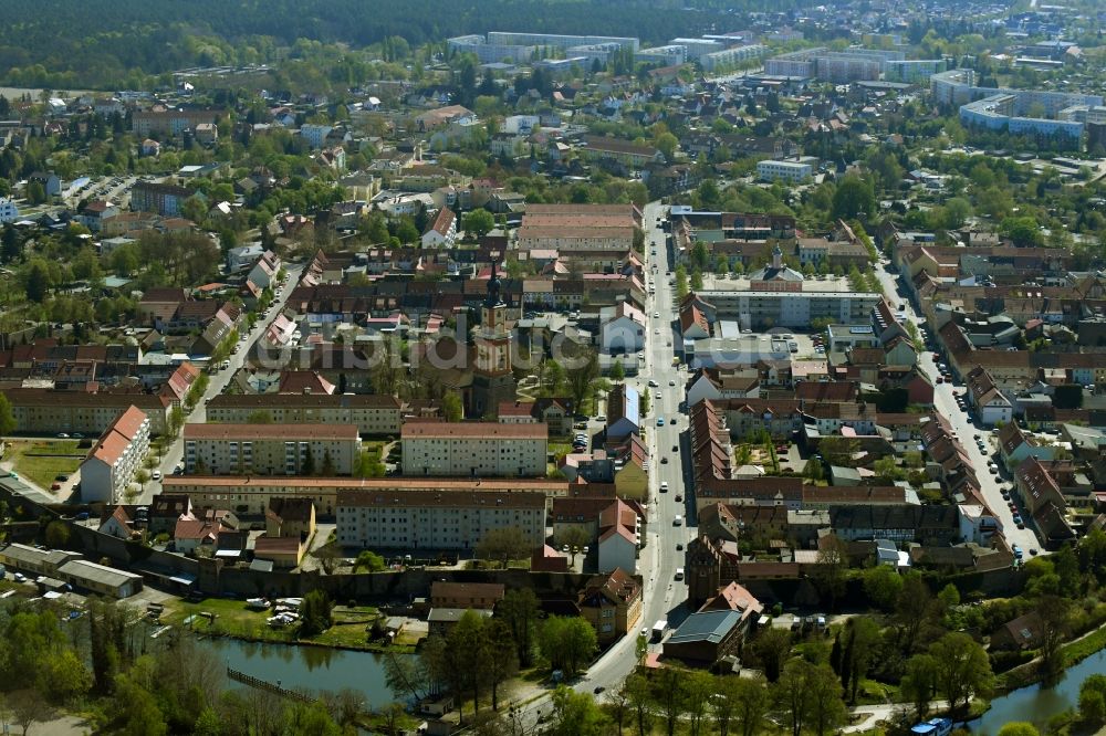 Templin von oben - Altstadtbereich und Innenstadtzentrum in Templin im Bundesland Brandenburg, Deutschland