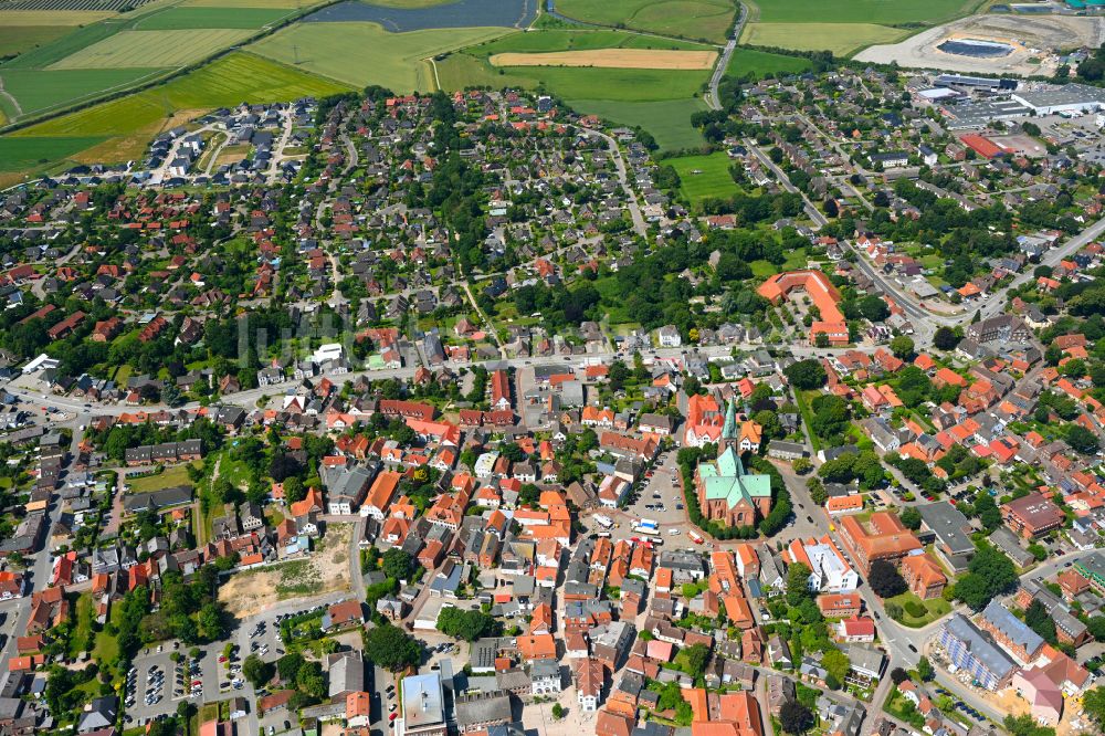 Thalingburen aus der Vogelperspektive: Altstadtbereich und Innenstadtzentrum in Thalingburen im Bundesland Schleswig-Holstein, Deutschland