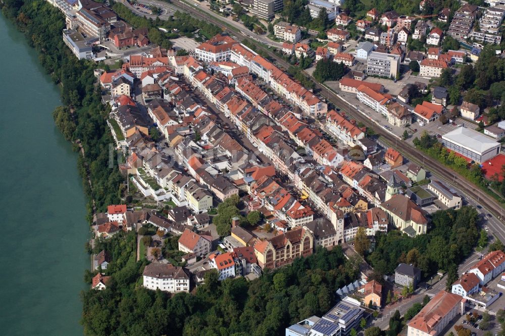 Waldshut-Tiengen aus der Vogelperspektive: Altstadtbereich und Innenstadtzentrum in Waldshut-Tiengen im Bundesland Baden-Württemberg